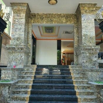 Thi công đá bậc cấp