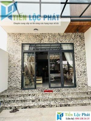 Ảnh đá mặt tiền