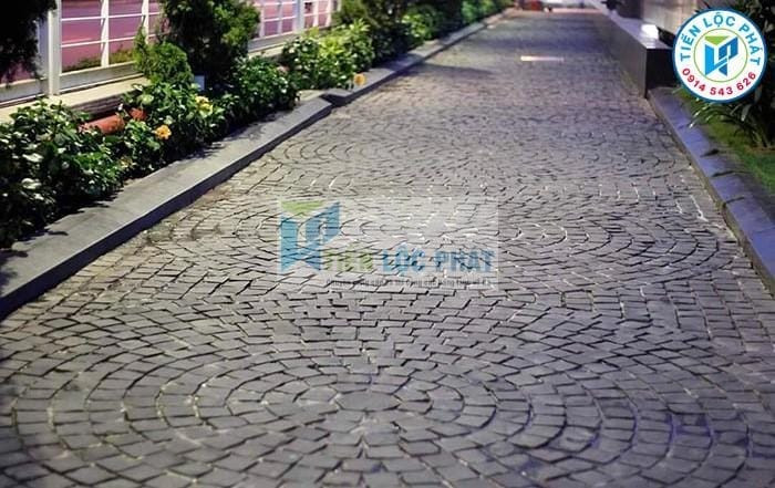 Giá đá lát sân vườn Giá đá lát sân vườn