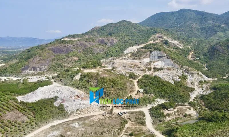 Mỏ đá Khanh Hóa