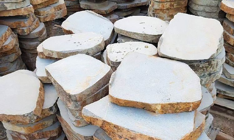 Các loại đá lát sân vườn