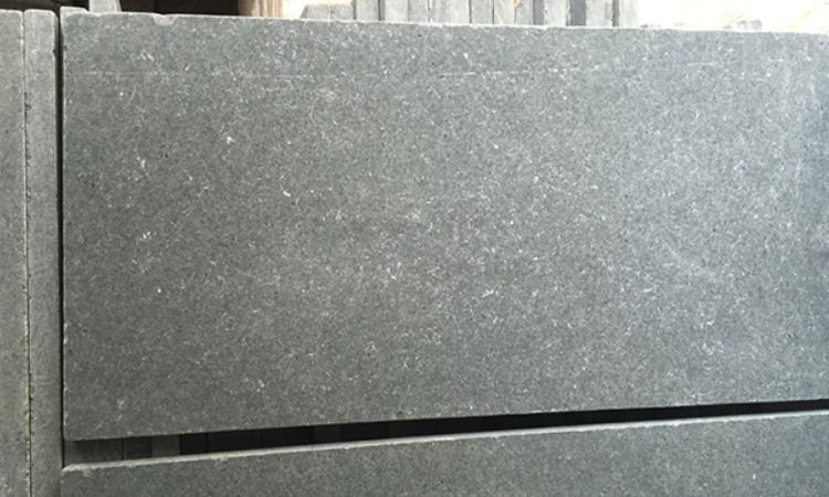 Lợi ích khi sử dụng đá bazan trong lát sân vườn