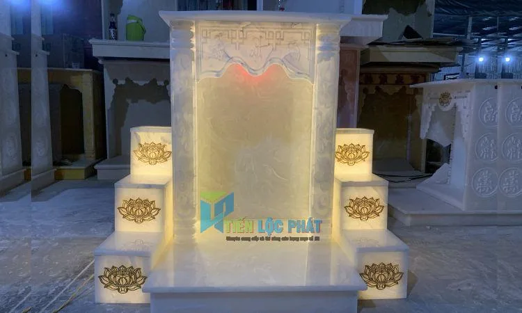 giá bàn thờ ông địa bằng đá hoa cương
