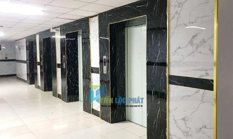 Nhựa PVC ốp thang máy