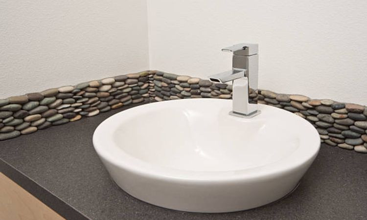 Bàn đá lavabo treo tường