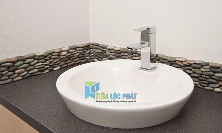 Bàn đá lavabo treo tường