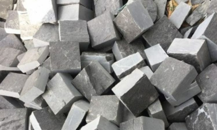 đá lát sân vườn 10x10