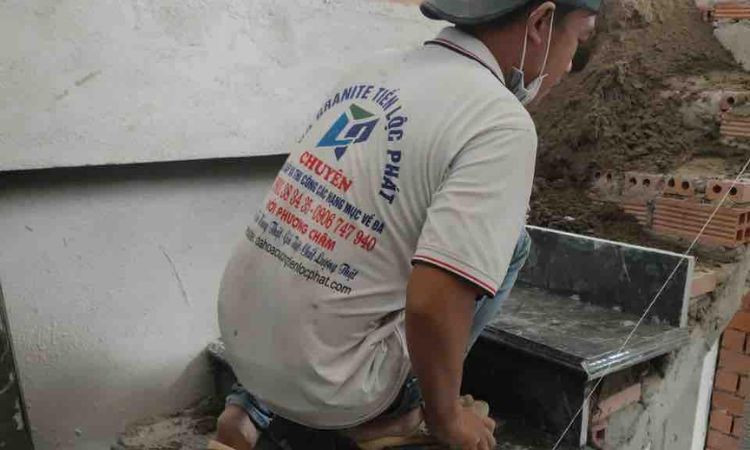 lát đá cầu thang