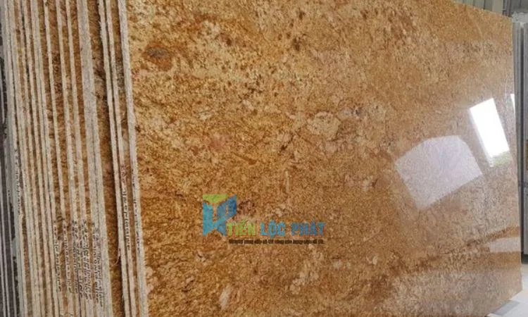 đá granite vàng hoàng gia