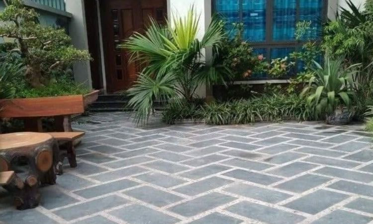 lát sân vườn giá rẻ