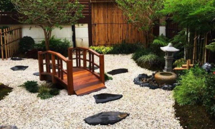 sỏi trang trí sân vườn