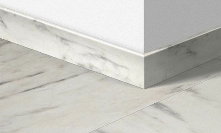 ốp chân tường nổi