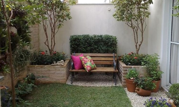 sân vườn nhỏ trước nhà cấp 4