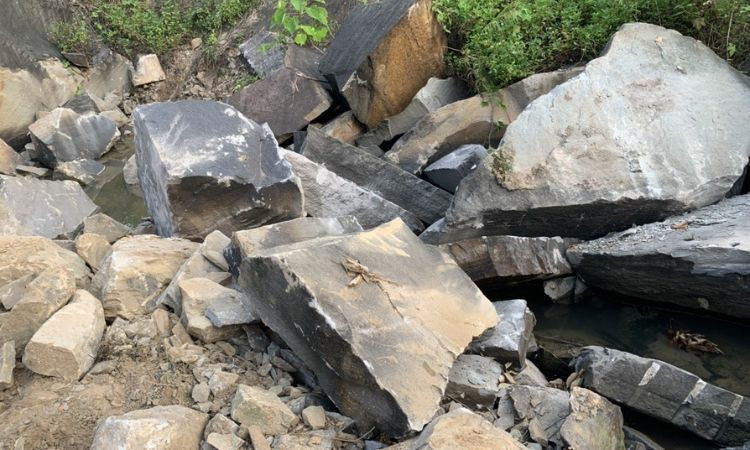 trọng lượng riêng của đá