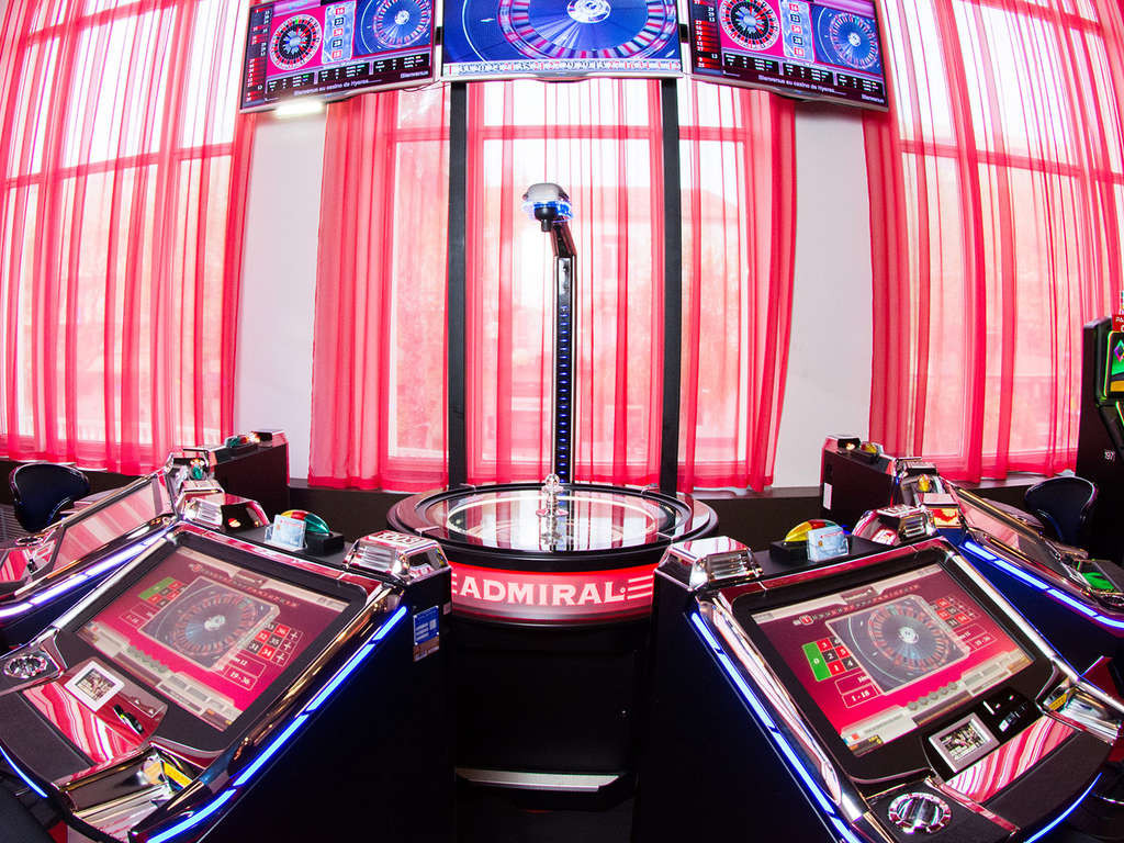 Escapade 4* au Casino de Hyeres avec diner - 4*, Hyeres, Cote d'Azur ...