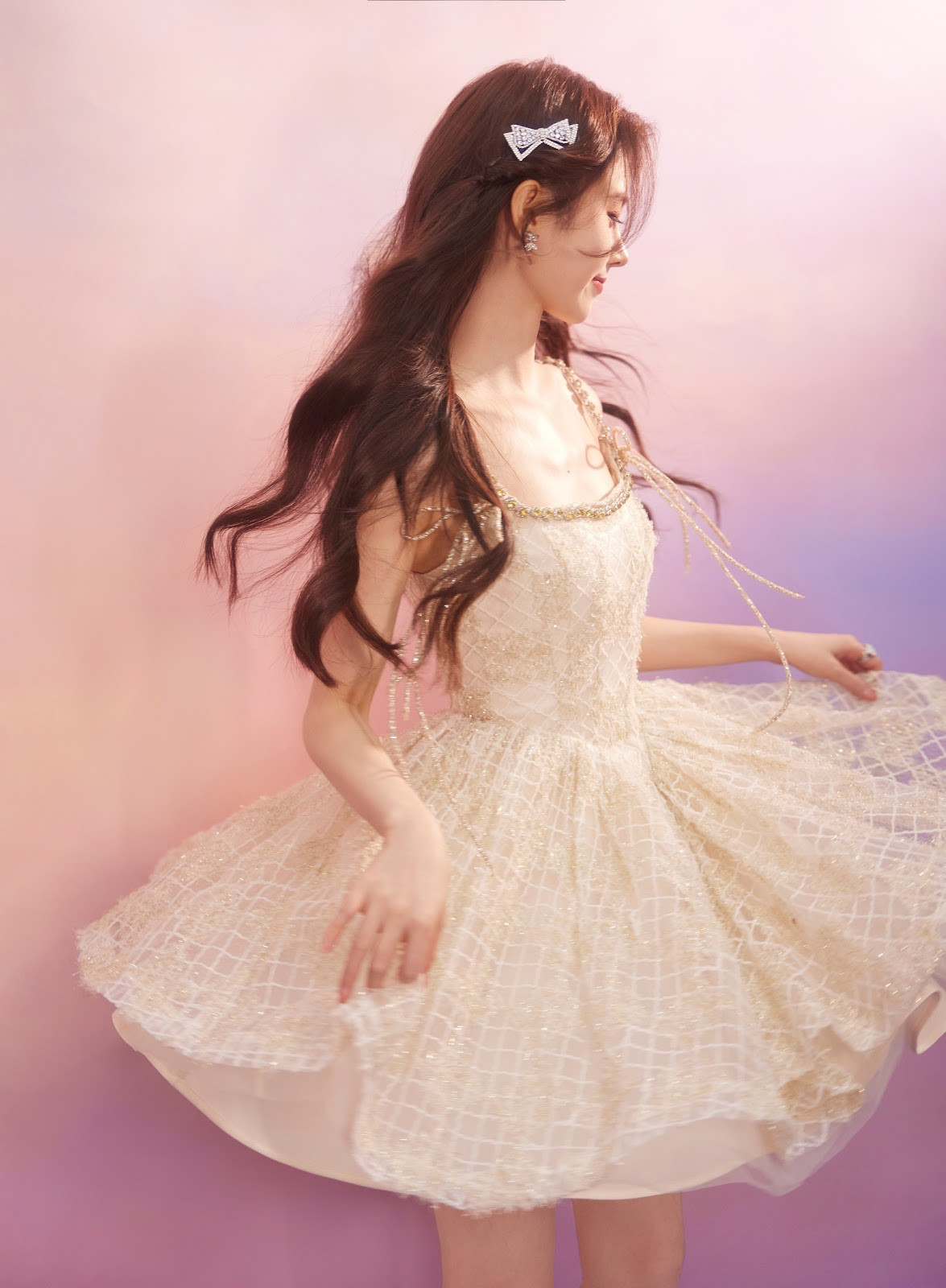 China Entertainment News: Ju Jingyi at promo event