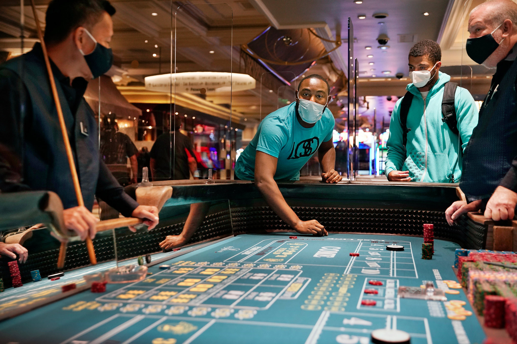 A Complete Casino Game List of the Most Popular Games
