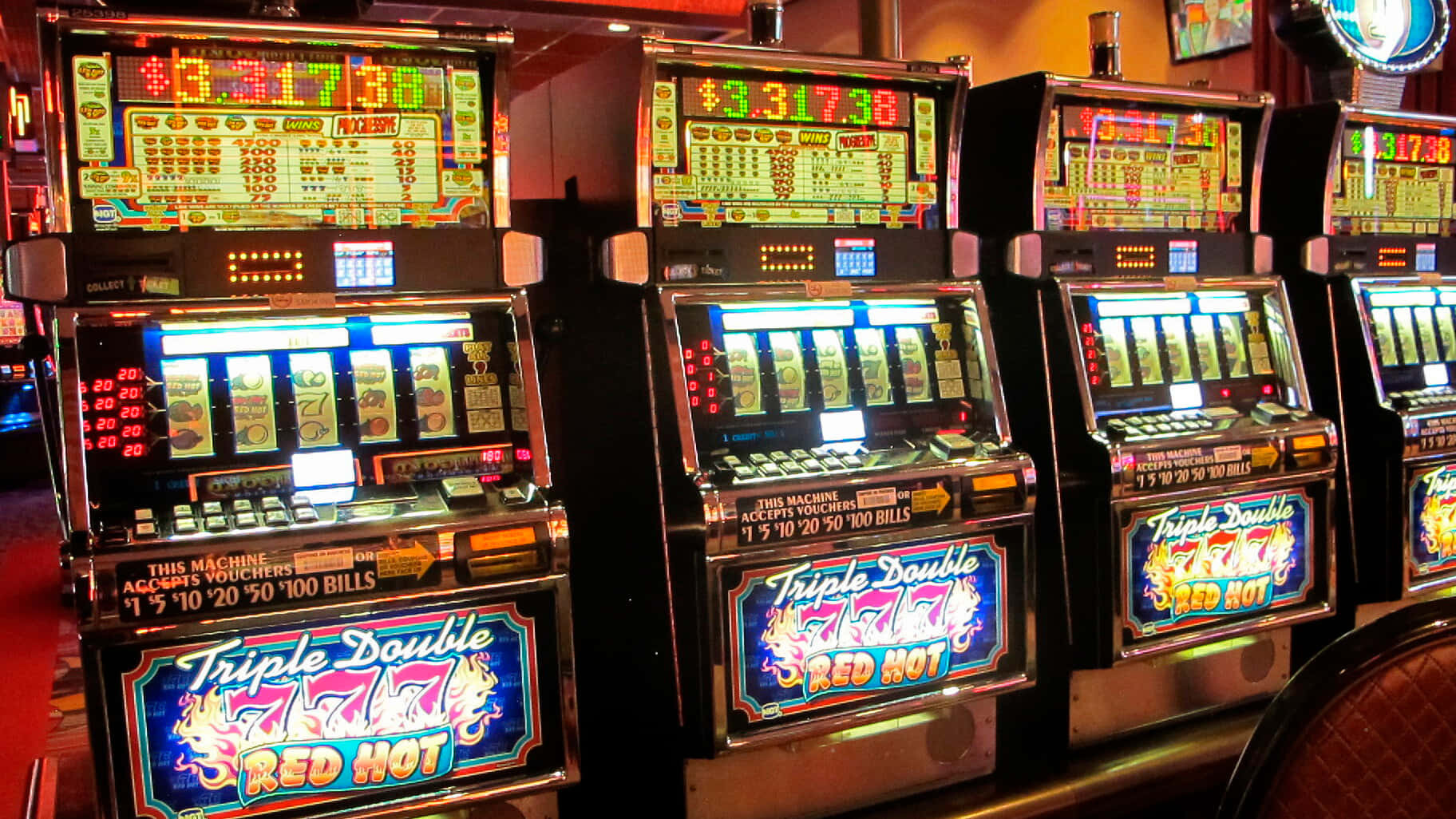 Download Slot Machines Gambling House Picture | Wallpapers.com